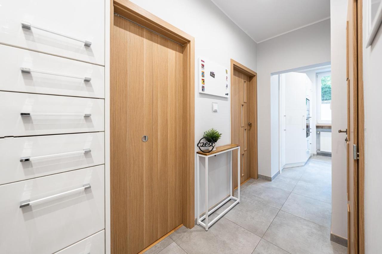 Apartment Bluebird Katowice Near Spodek Mck & City Center Exterior foto